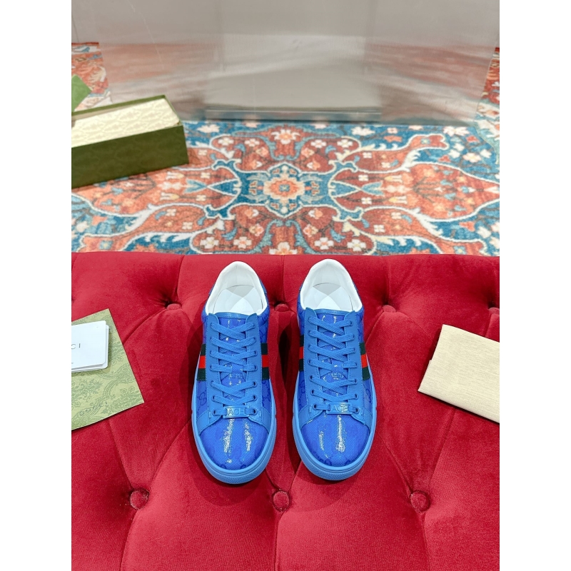 G*u*i casual shoes